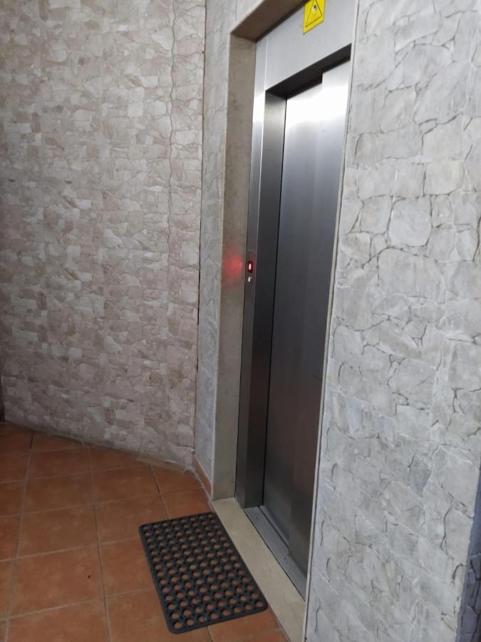 Leilighet Jozi Kaiser 3 *